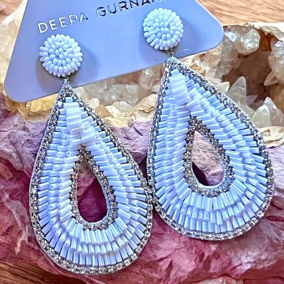 Deepa Gurnani Jewelry - 🌺🎉HP🎉🌺 NWT Deepa Gurnani Beaded White Crystal Hoop Chandeliers